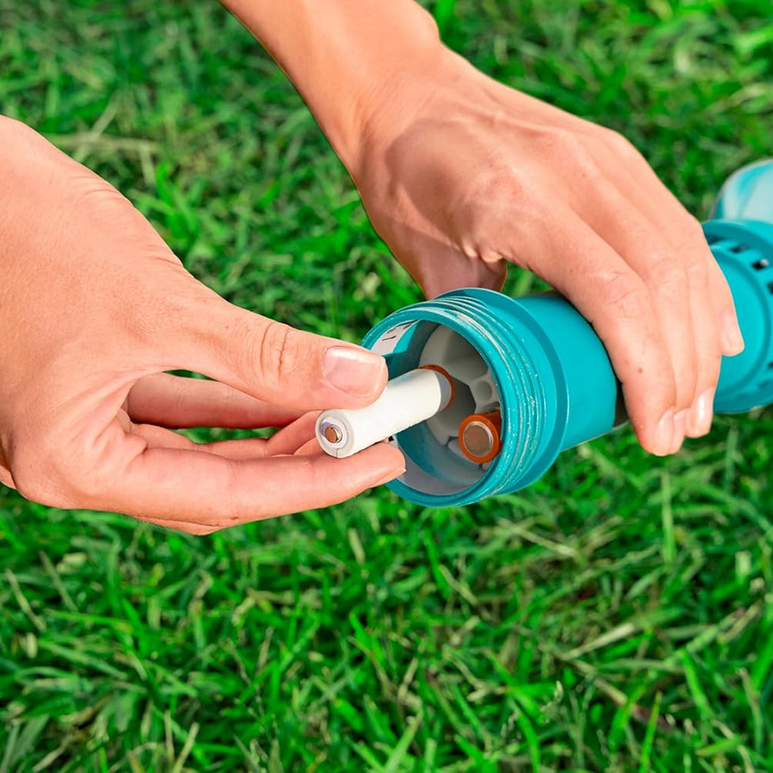 Aspirador de Piscina Inalámbrico Bestway AquaTech